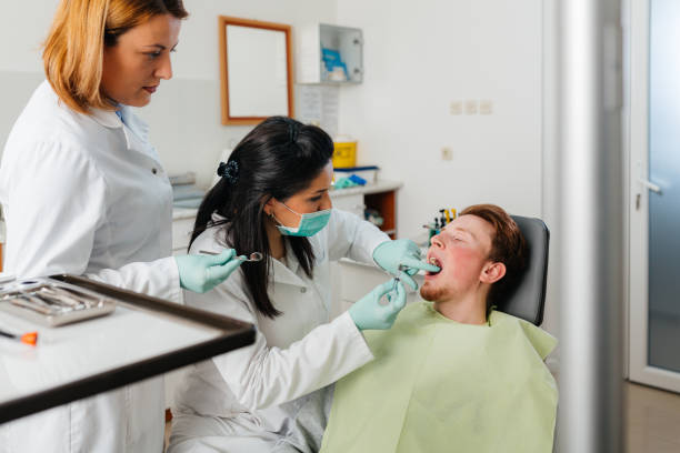 Best Emergency Root Canal Treatment in Cosmopolis, WA